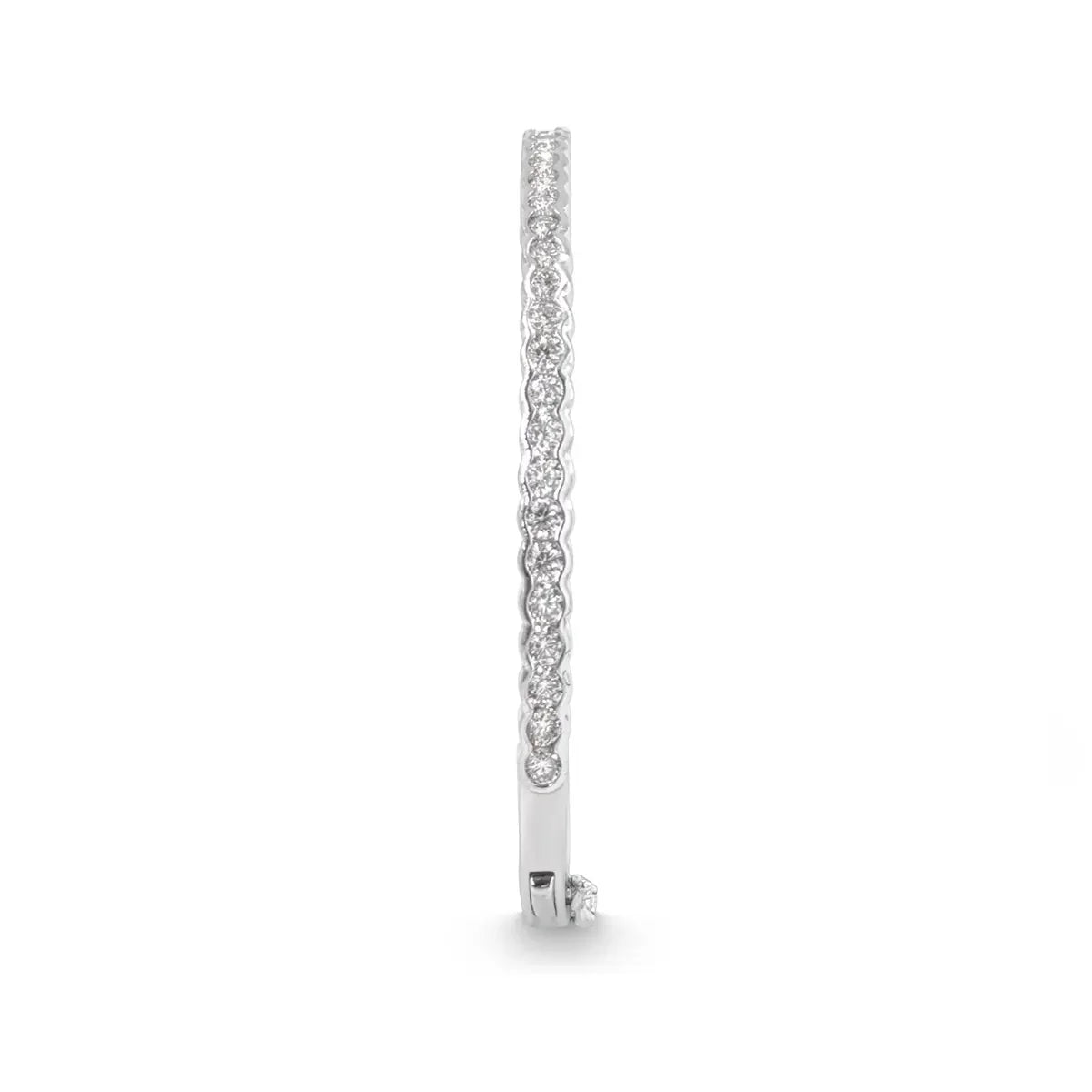 Lattice Bezel Moissanite Bangle
